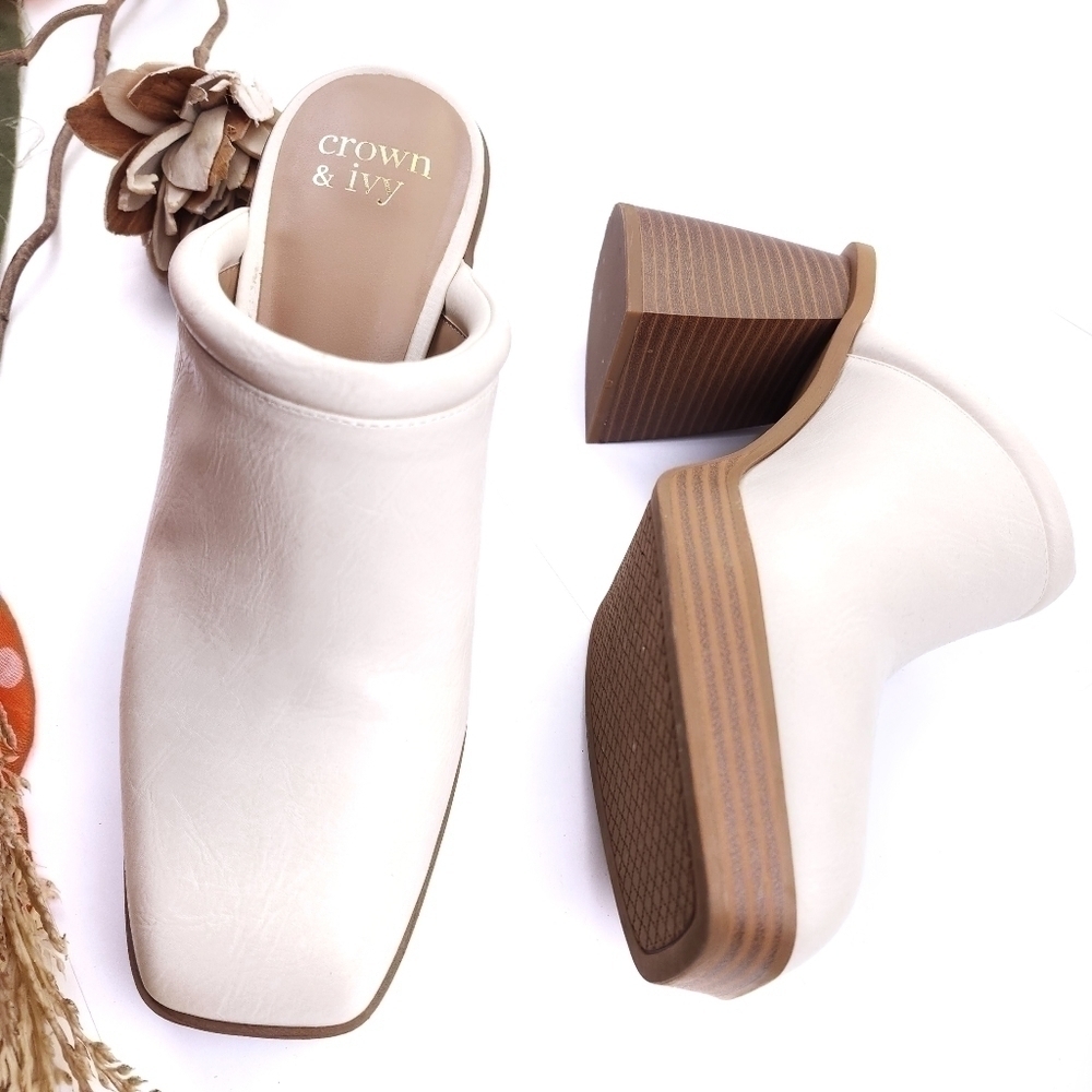 Crown Ivy Cream Chunk Heel Mini Platform Mule Clogs Sz 9m